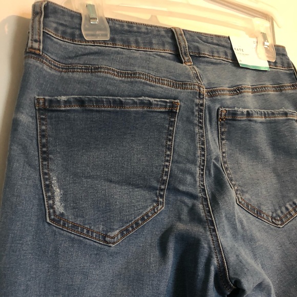 Dynamite Kate Distressed Denim - Picture 9 of 9